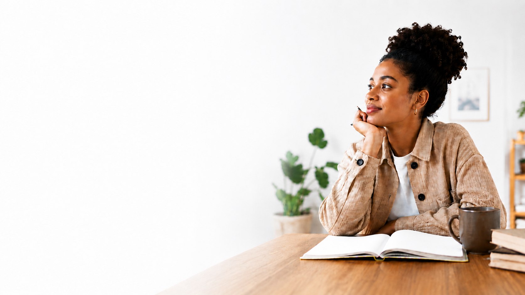 Student planning her university application abroad
